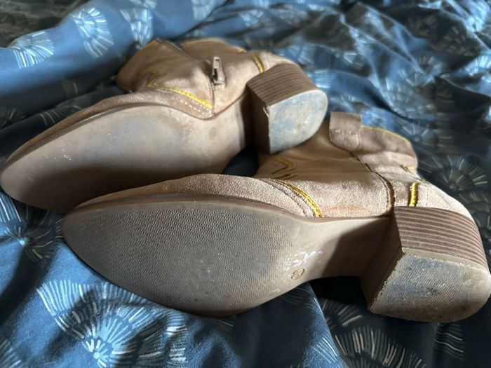 Bottine en cuir