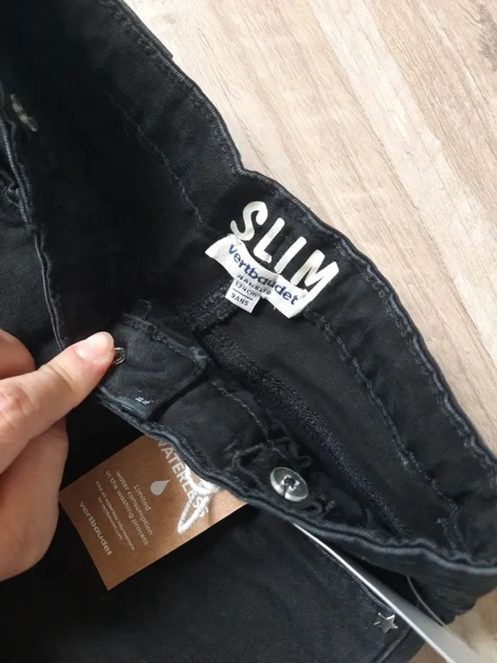 Jeans noir neuf - photo numéro 2