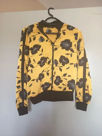 Veste fleurie