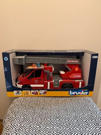 Bruder - Camion Pompier Mercedes Benz Sprinter Avec Echelle Et Module Son Et Lumière