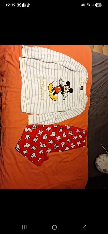 Pyjama mickey doux 