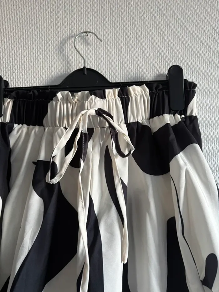 Short fluide - taille XL - photo numéro 3