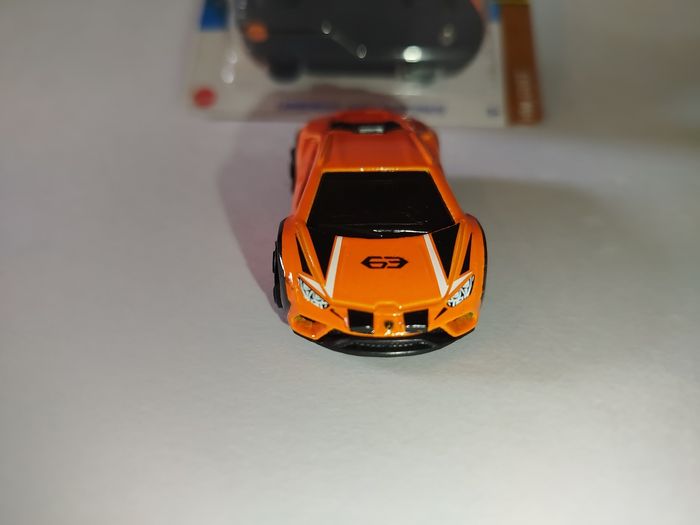 Hot Wheels Lamborghini Huracán Sterrato 2024 - photo numéro 4