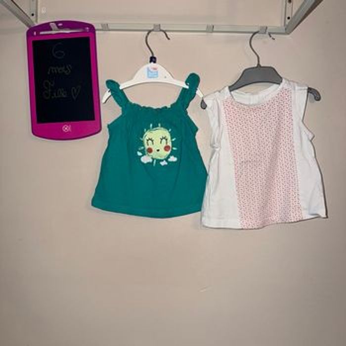 Lot de 7 t-shirts et 2 débardeurs fille - T6mois - marques diverses - photo numéro 2