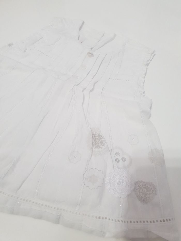 Haut blanc habille - photo numéro 2