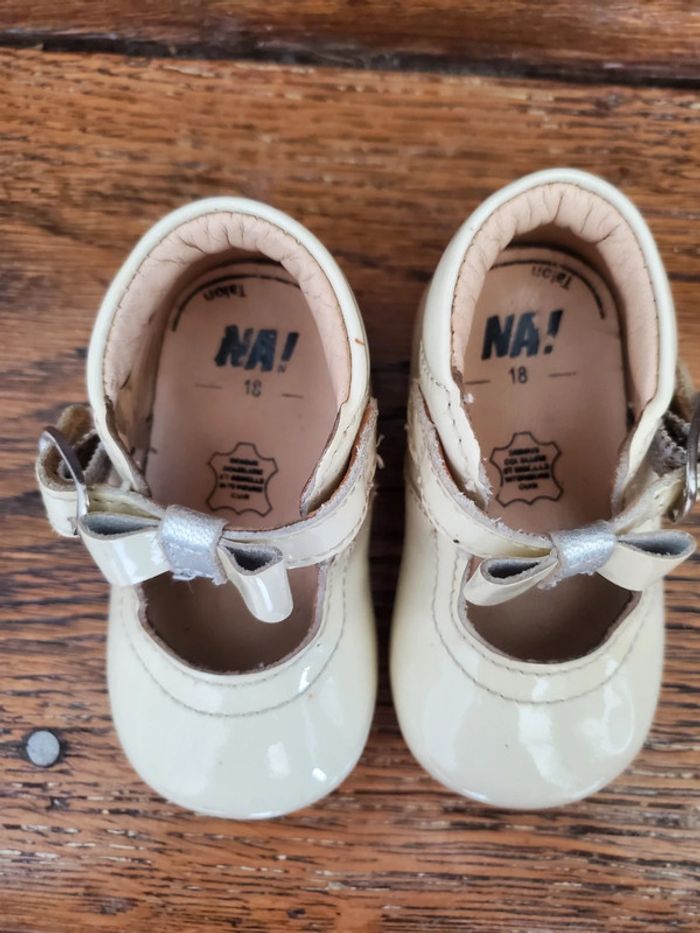 Sandales vernis T.18 - photo numéro 5