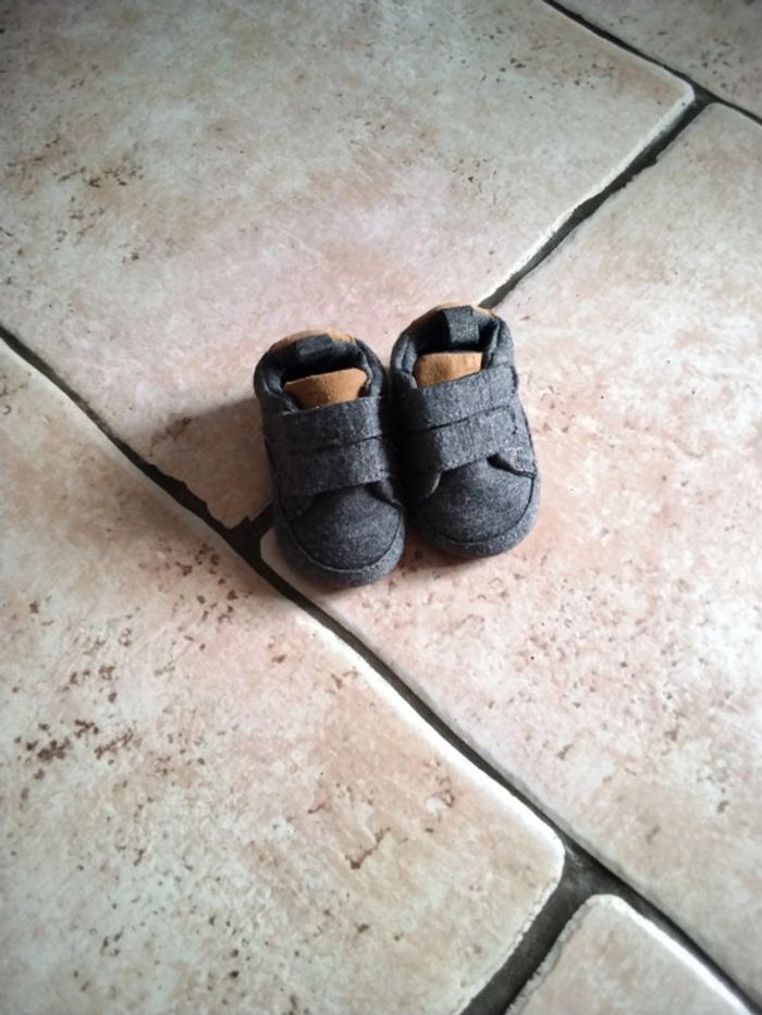 Petites paires de chaussures