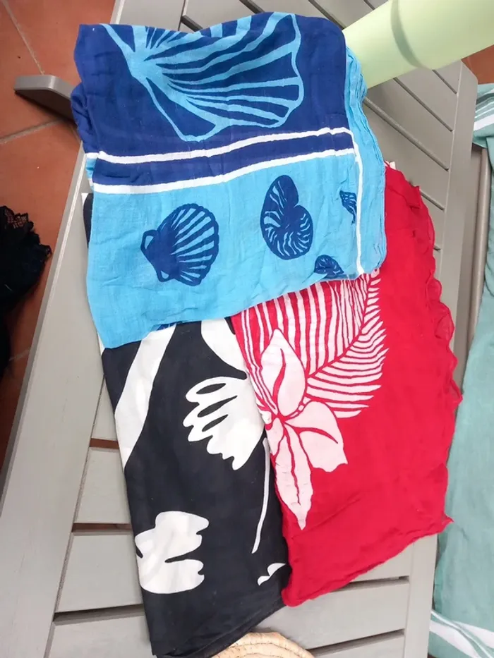 Lot de 3 paréos plage