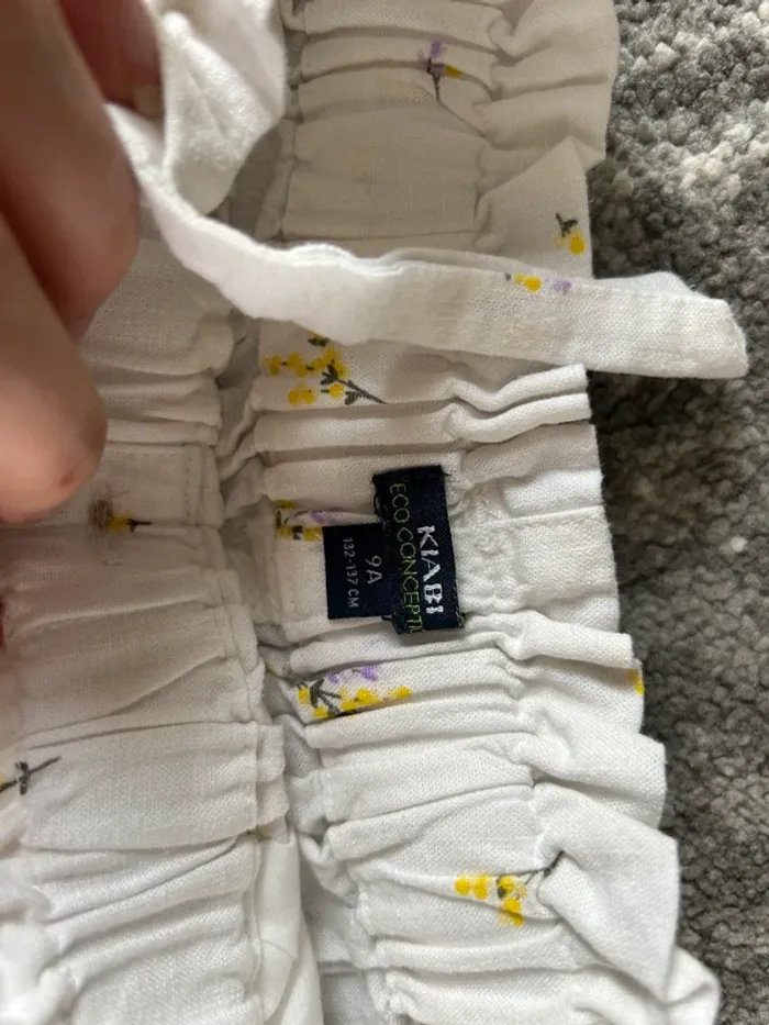 Lot de vêtements taille 9 ans - photo numéro 10