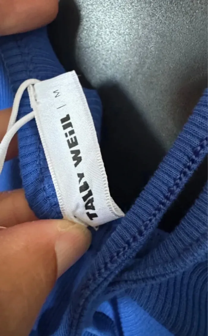 Robe bleue dos nu neuve 38 - photo numéro 5