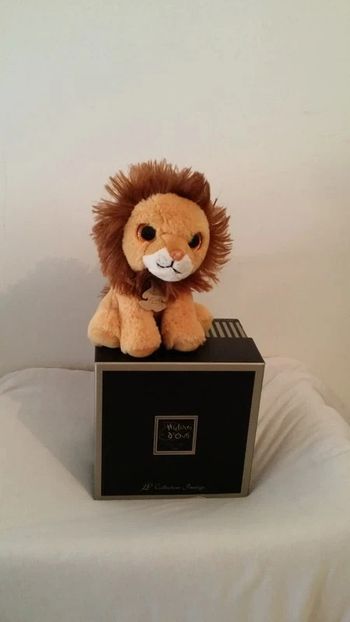 Peluche lion