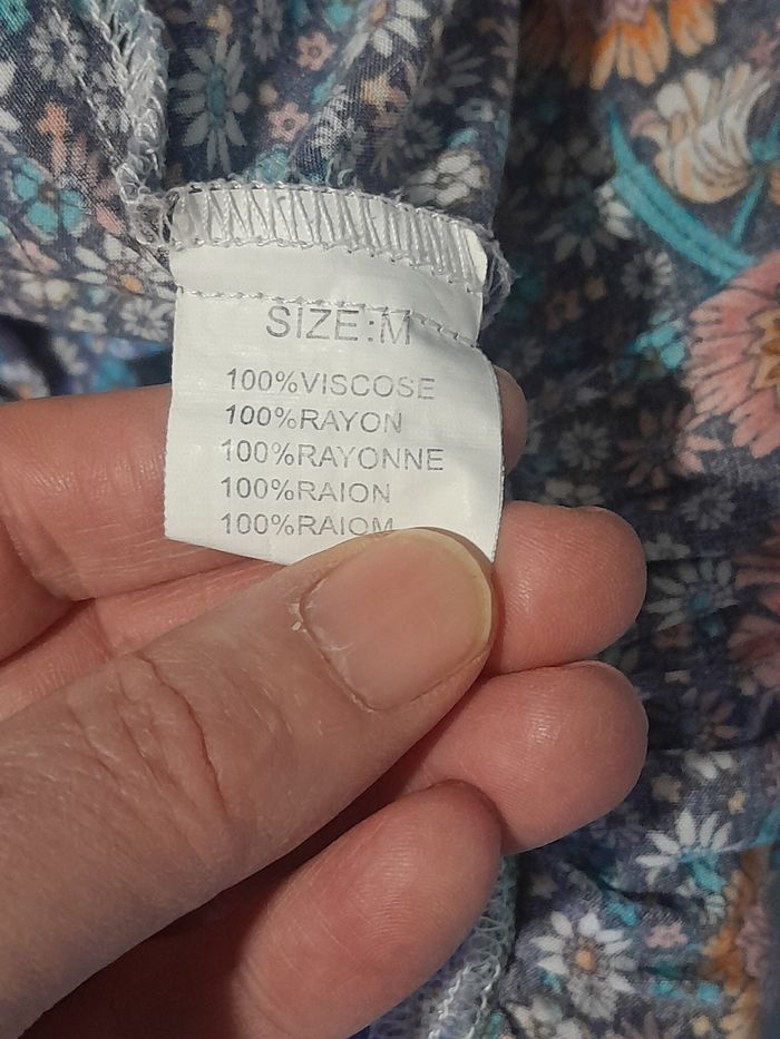 Jolie robe longue fleurie - photo numéro 8