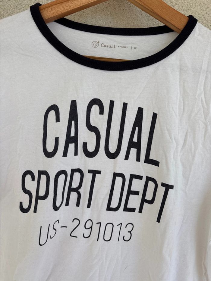 t shirt blanc et noir casual - photo numéro 2