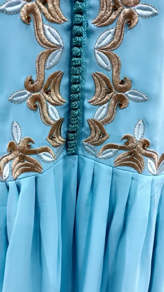 Magnifique caftan élégant - photo numéro 3