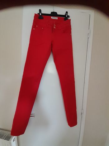 Pantalon rouge