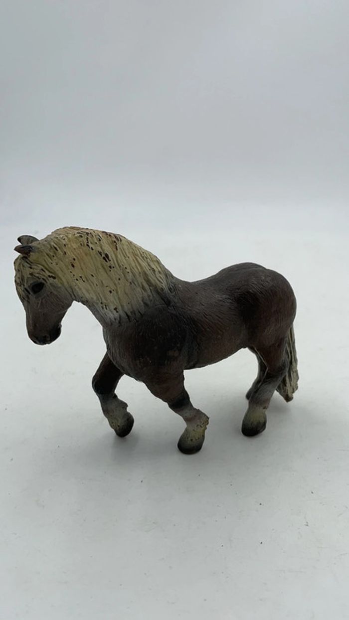 Cheval de trait Bullyland Schwarzwalder Fuchs 12,5 cm x 10 cm - photo numéro 2