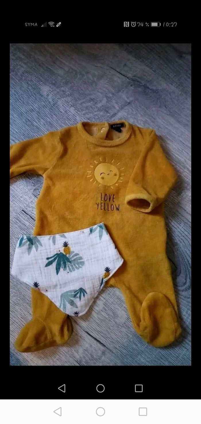 Lots de 5 pyjamas et bavoirs assortis - photo numéro 2