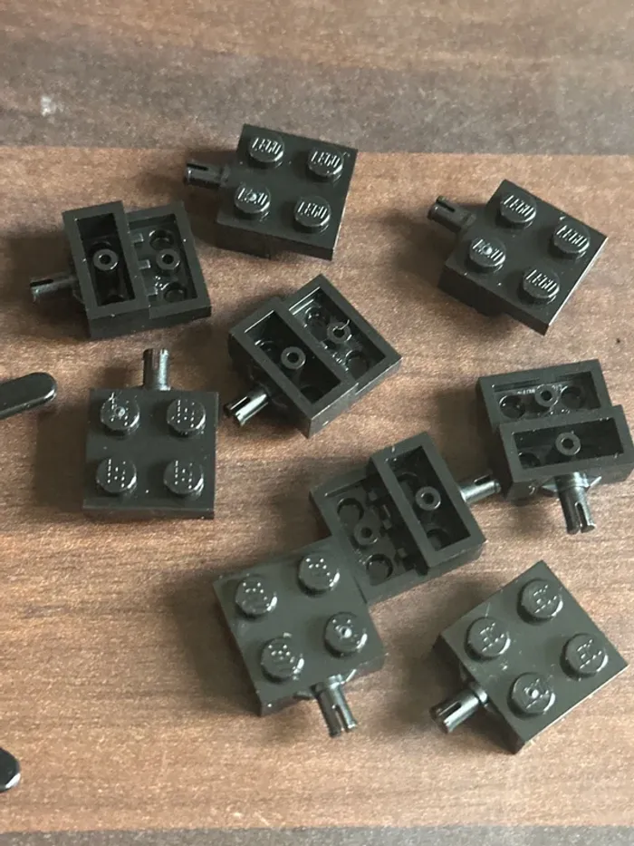 10 Lego comprenant Hélice + base plate détail dans l’annonce - photo numéro 4