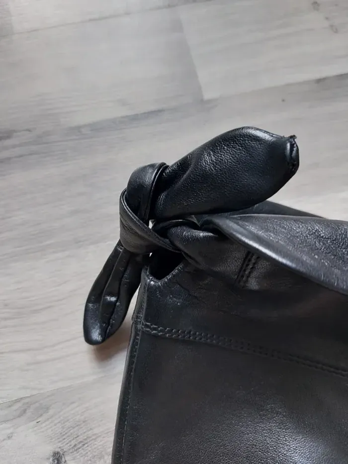 👢Bottes en cuir noir - excellent état ! 👢 - photo numéro 8