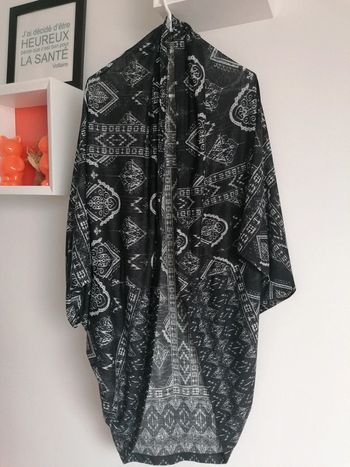 Poncho léger original Pull and Bear taille M