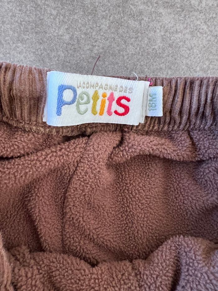 L'accompagner des petits : pantalon bébé en velours marron - photo numéro 4