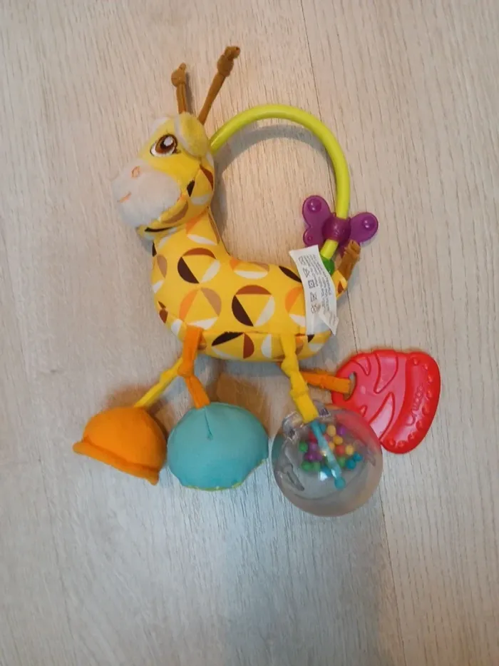 Jouet éveil hochets