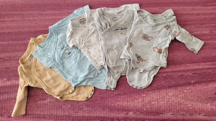 Lot 5 bodys 1M