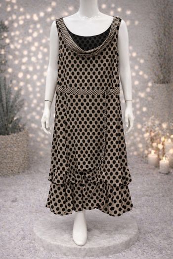 Robe Patrice Bréal – Taille 38 – Beige à pois noires Magnifique robe