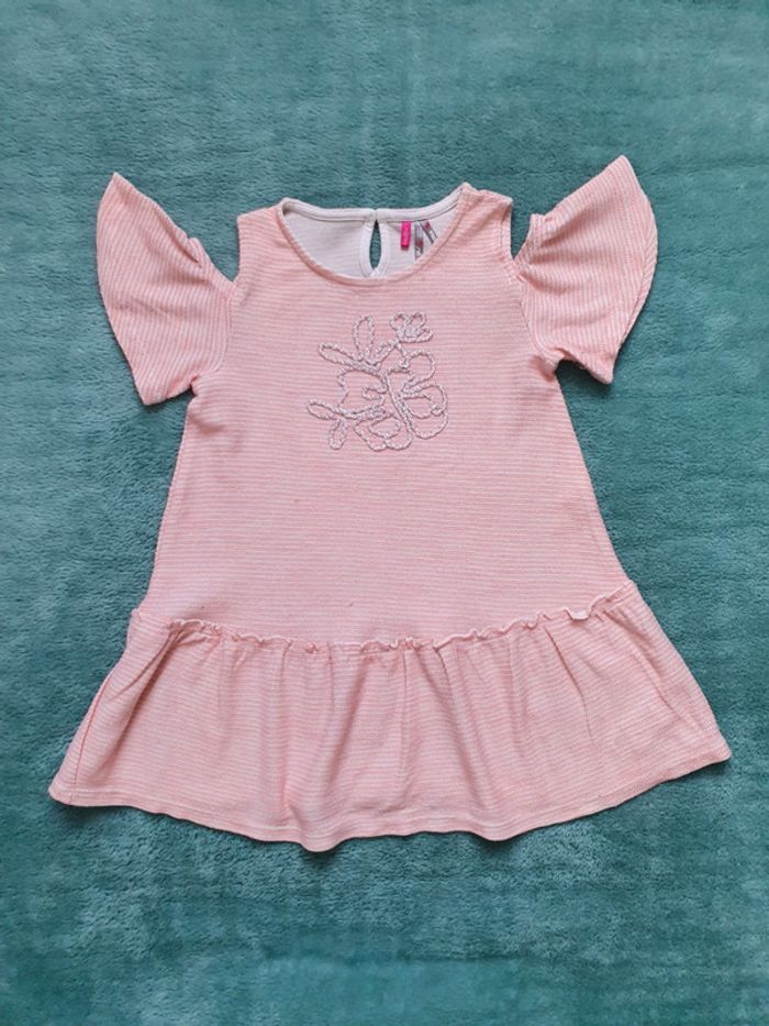 Tres jolie robe 5 ans