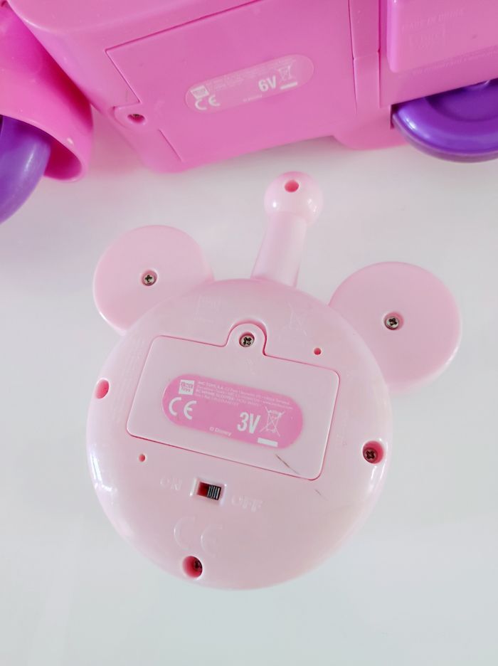 Scooter Minnie télécommandé - photo numéro 4