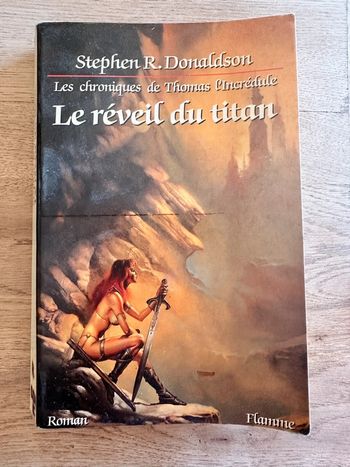 Livre - Les Chroniques De Thomas L'incrédule Tome 2 - Le Réveil Du Titan