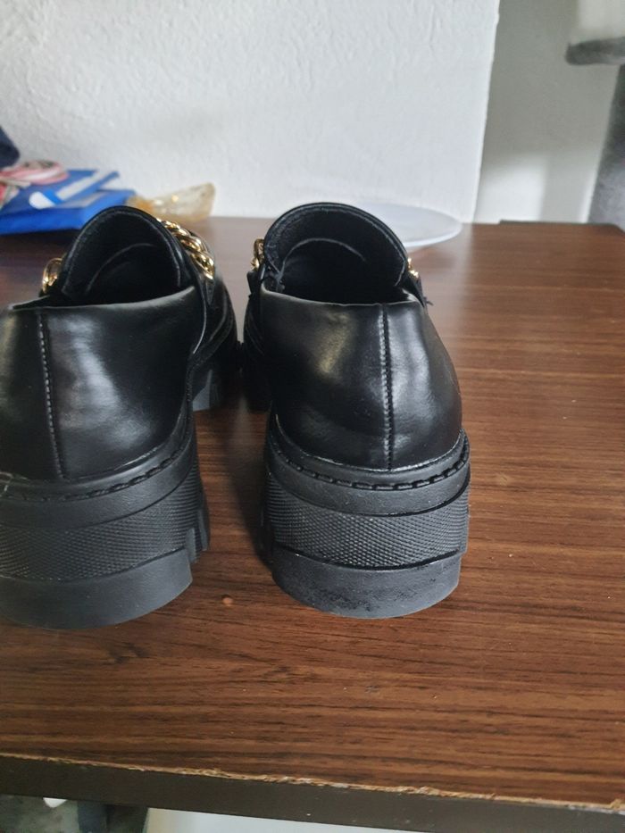 Chaussure d automne - photo numéro 3