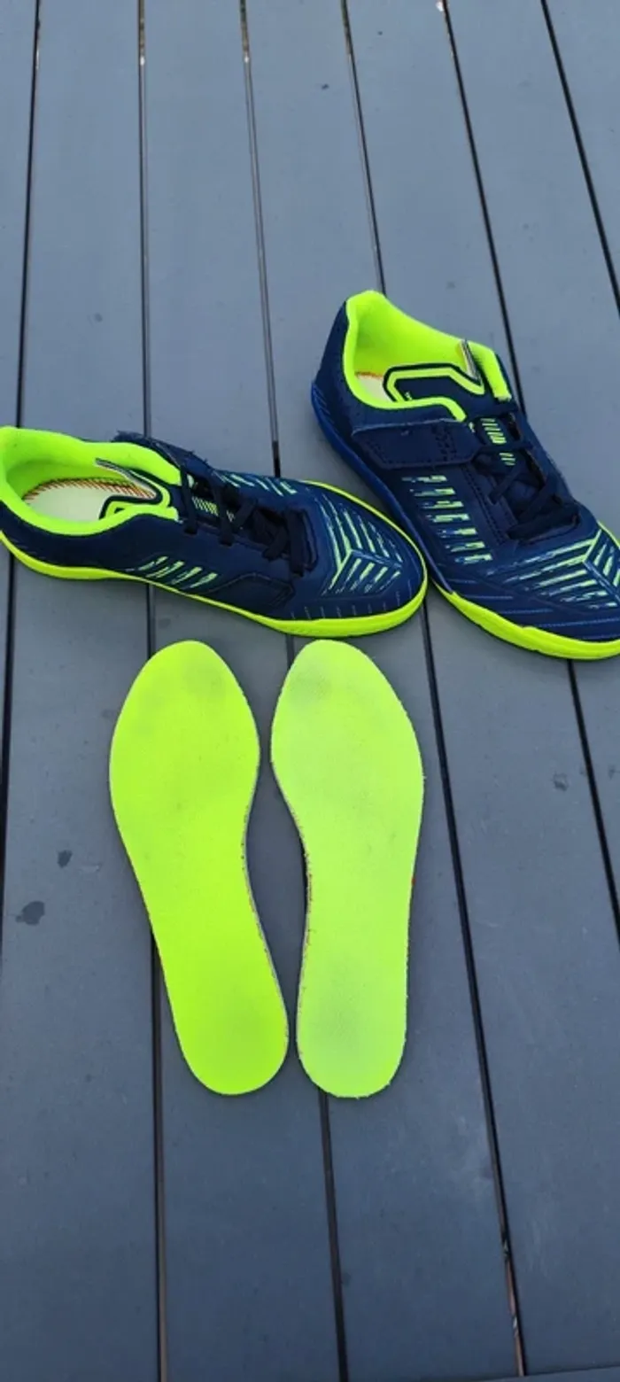 Chaussures de foot intérieur ou synthétique - photo numéro 2