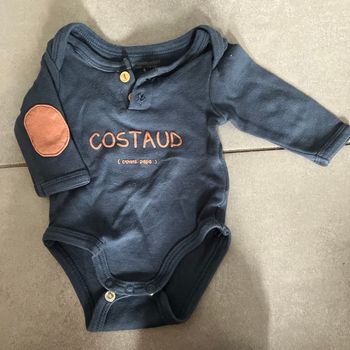 Body 1 mois costaud comme papa
