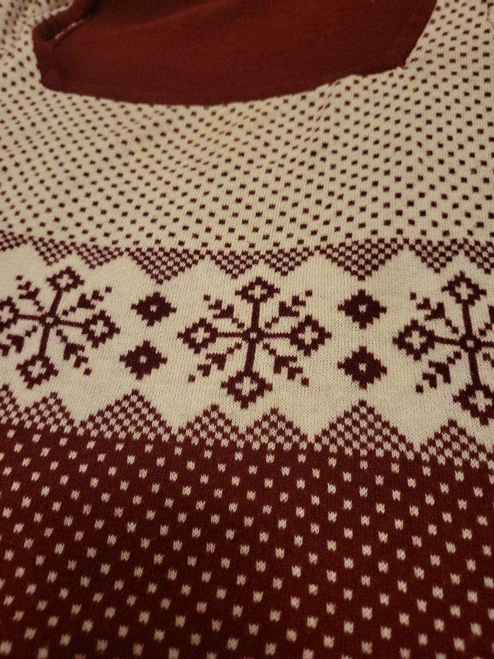 Top bordeau - photo numéro 3