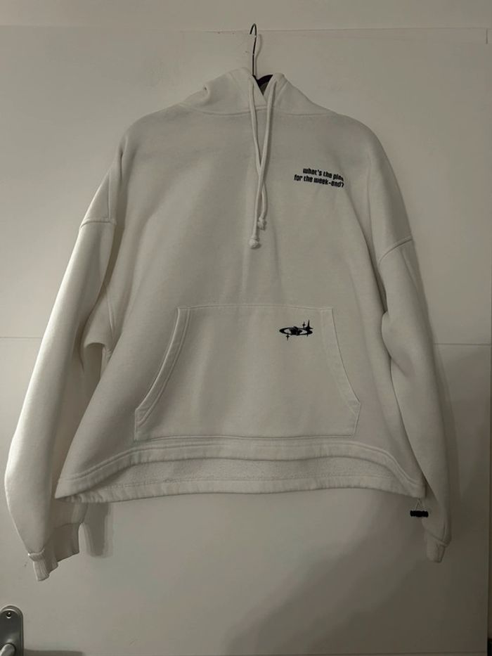 Sweat à capuche blanc