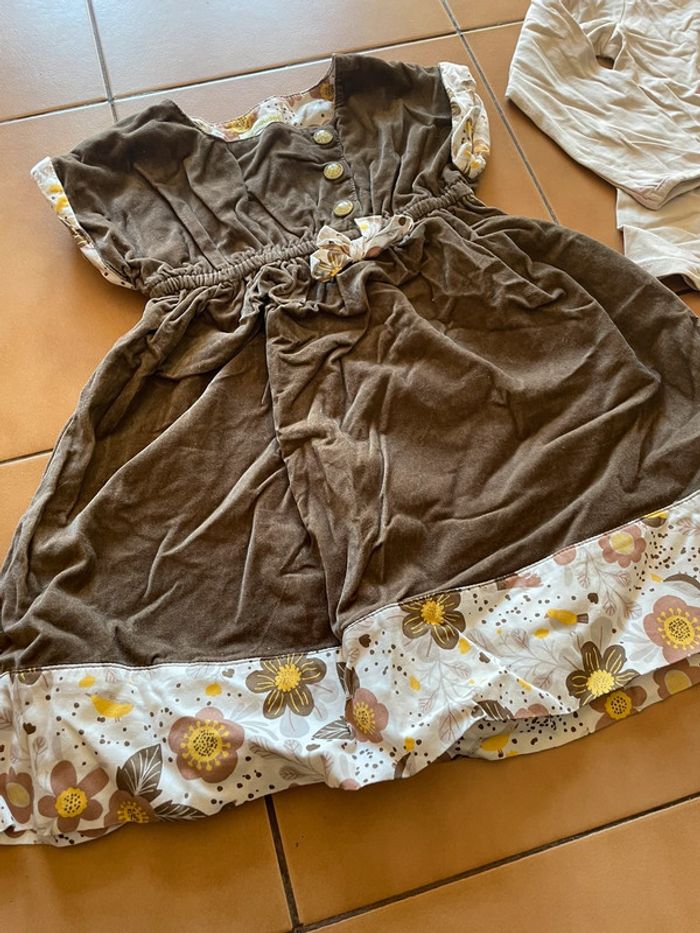 Ensemble fille 4 ans - photo numéro 3