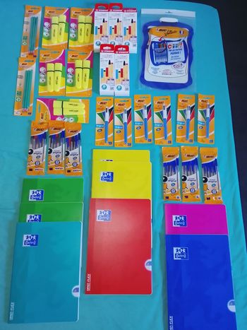 Fournitures scolaires 