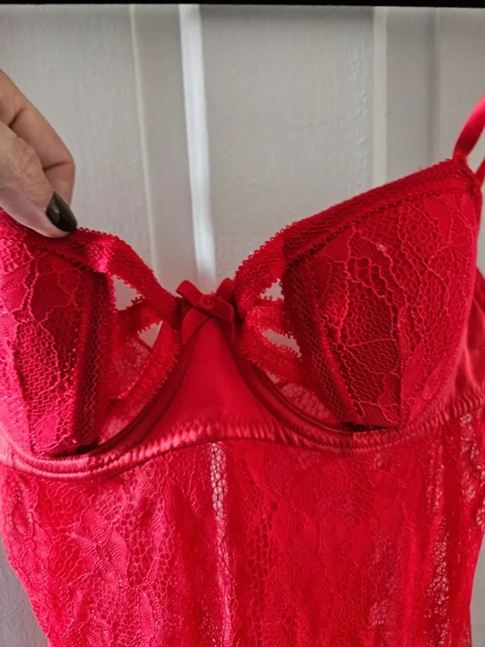 Nuisette dentelle undiz T.S - photo numéro 3
