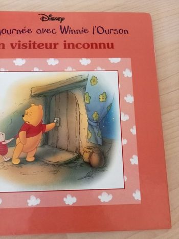 Livre album Un visiteur inconnu, Winnie l'ourson