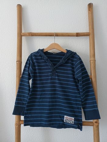 Haut manches longues à capuche Tape à l'œil 6 ans