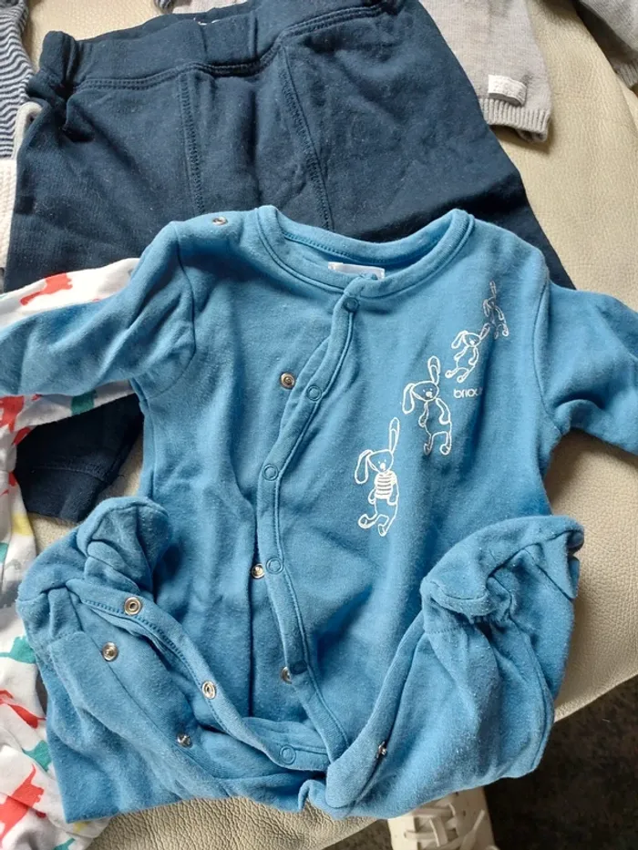 Lot de 7 articles vêtements bébé 1 mois - photo numéro 6