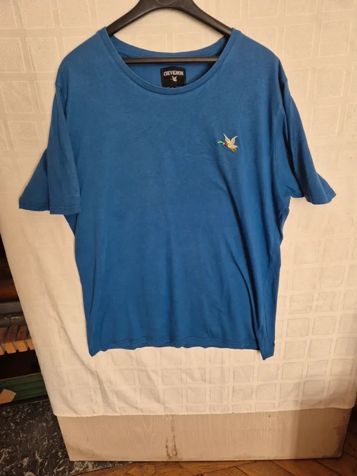 tshirt chevignon taille L - photo numéro 4