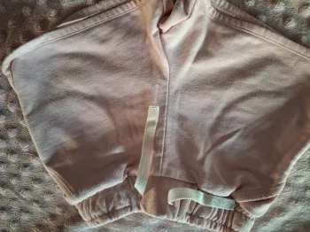 Short molletonné