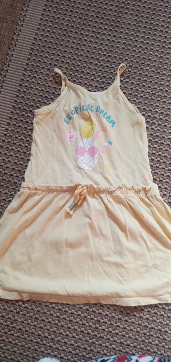 Robe à bretelles Gémo 3 ans