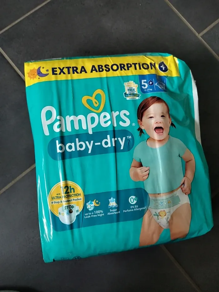 Couches Pampers baby-dry Taille 5+ - photo numéro 2