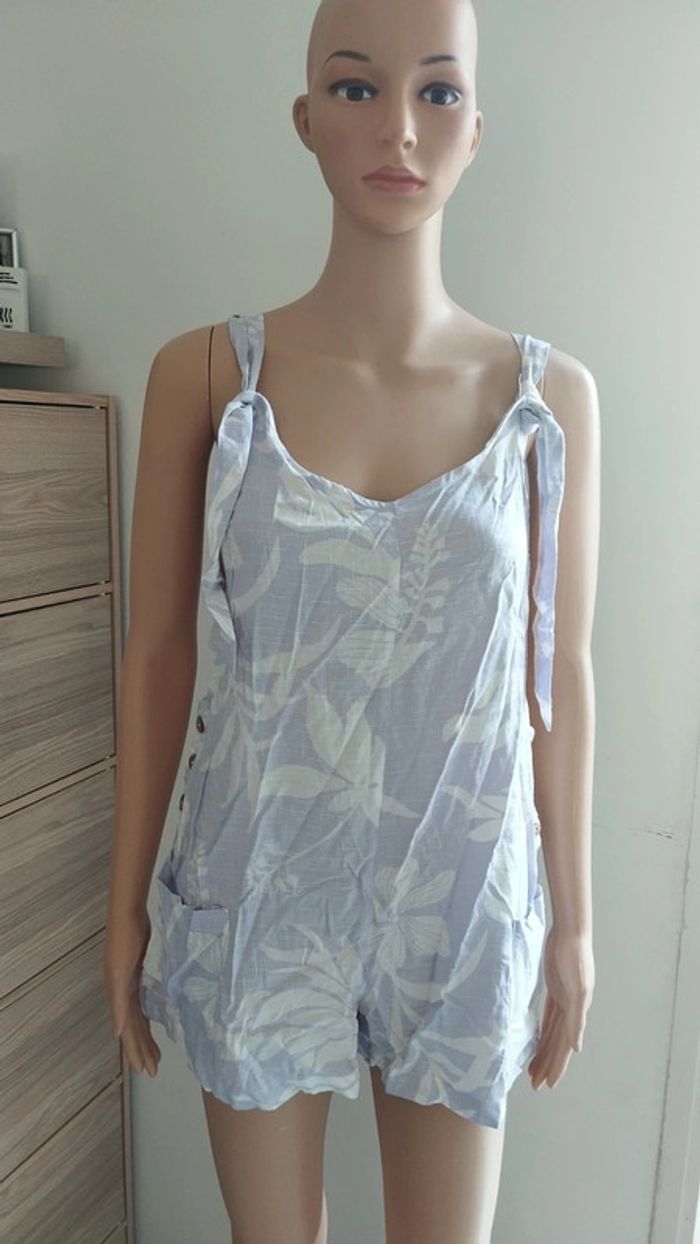 Combishort lilas et blanc kiwi + punch taille m femme - photo numéro 2