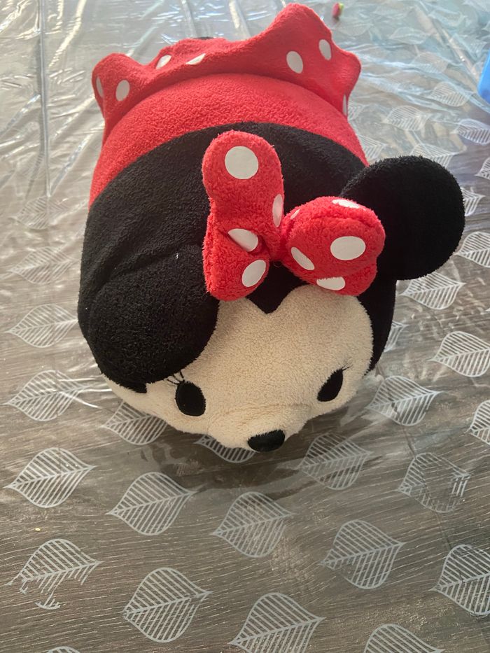 Peluche tsum tsum grand minnie