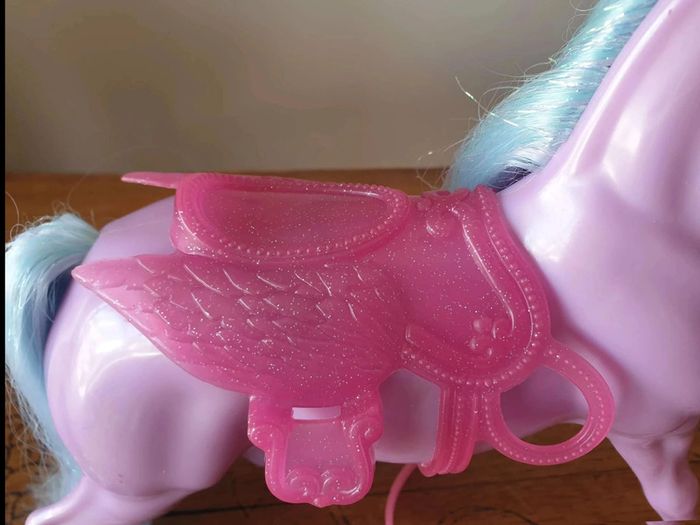 Cheval Licorne  du  lac  des cygnes  Barbie  Mattel  + cygne  et accessoires - photo numéro 9