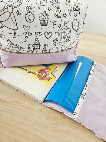 Lot protege carnet / trousse de toilette